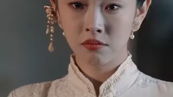 电影：危墙之下