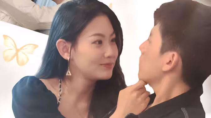 电影：双面老公是大佬