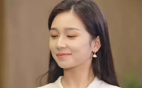 电影：红薯当彩礼，迎娶百亿女总裁（我把红薯卖了十个亿）